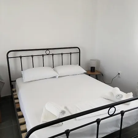 Comfort House Syros Ermupoli
